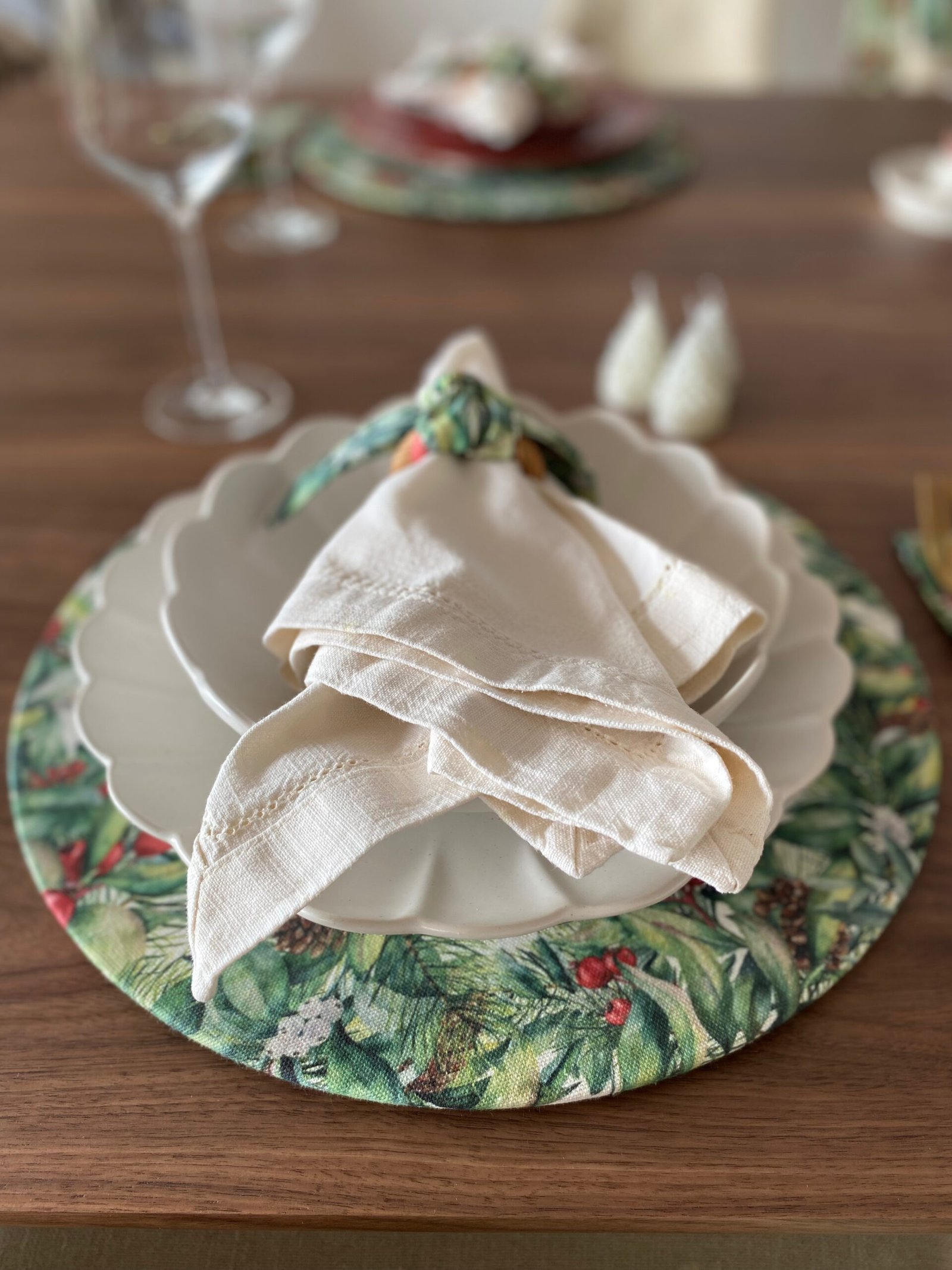 Capa para Individual Circular com azevinho Lapónia